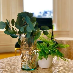 Meet your Posher, Yun